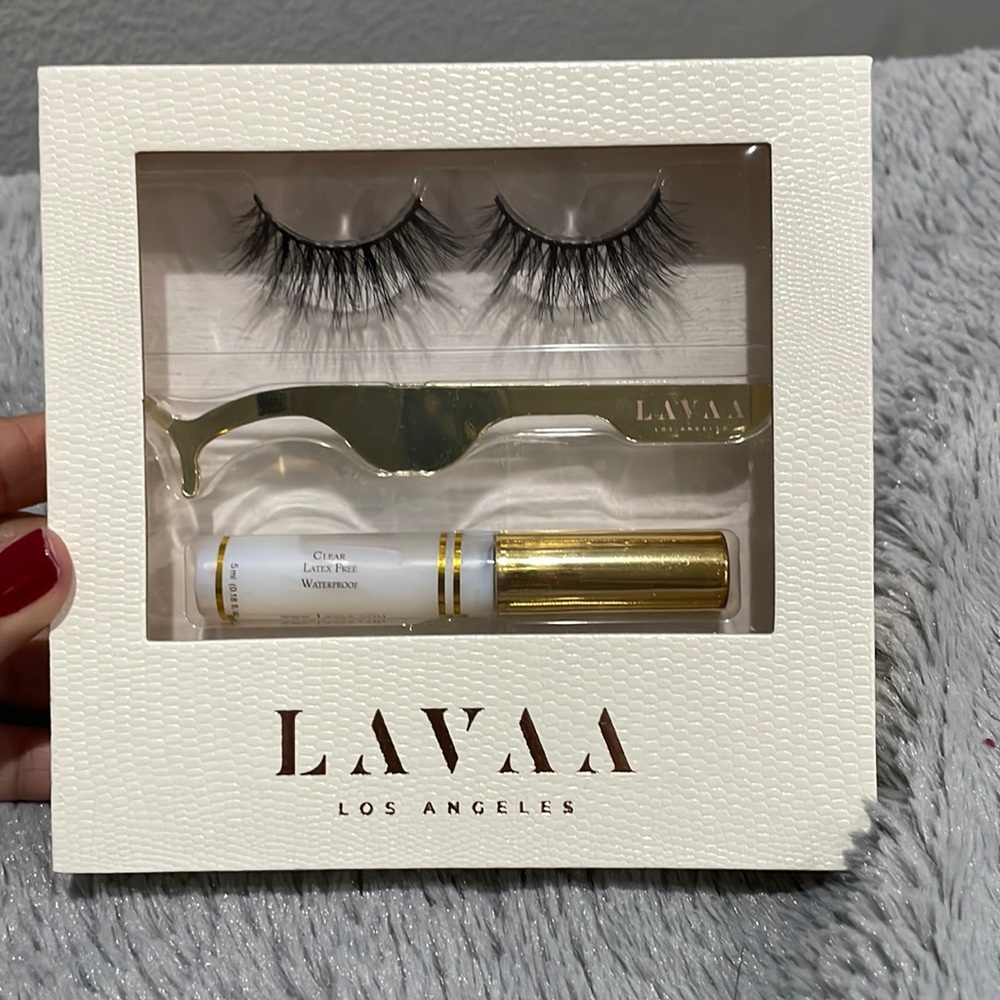 LAVAA mink eyelashes